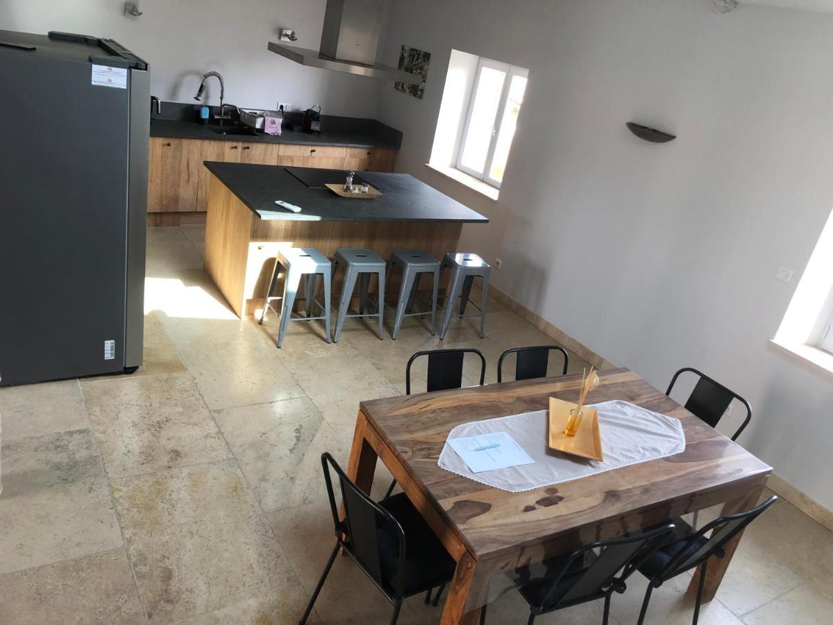Holiday home Ferme La Claviere, Maison De Lou Mas